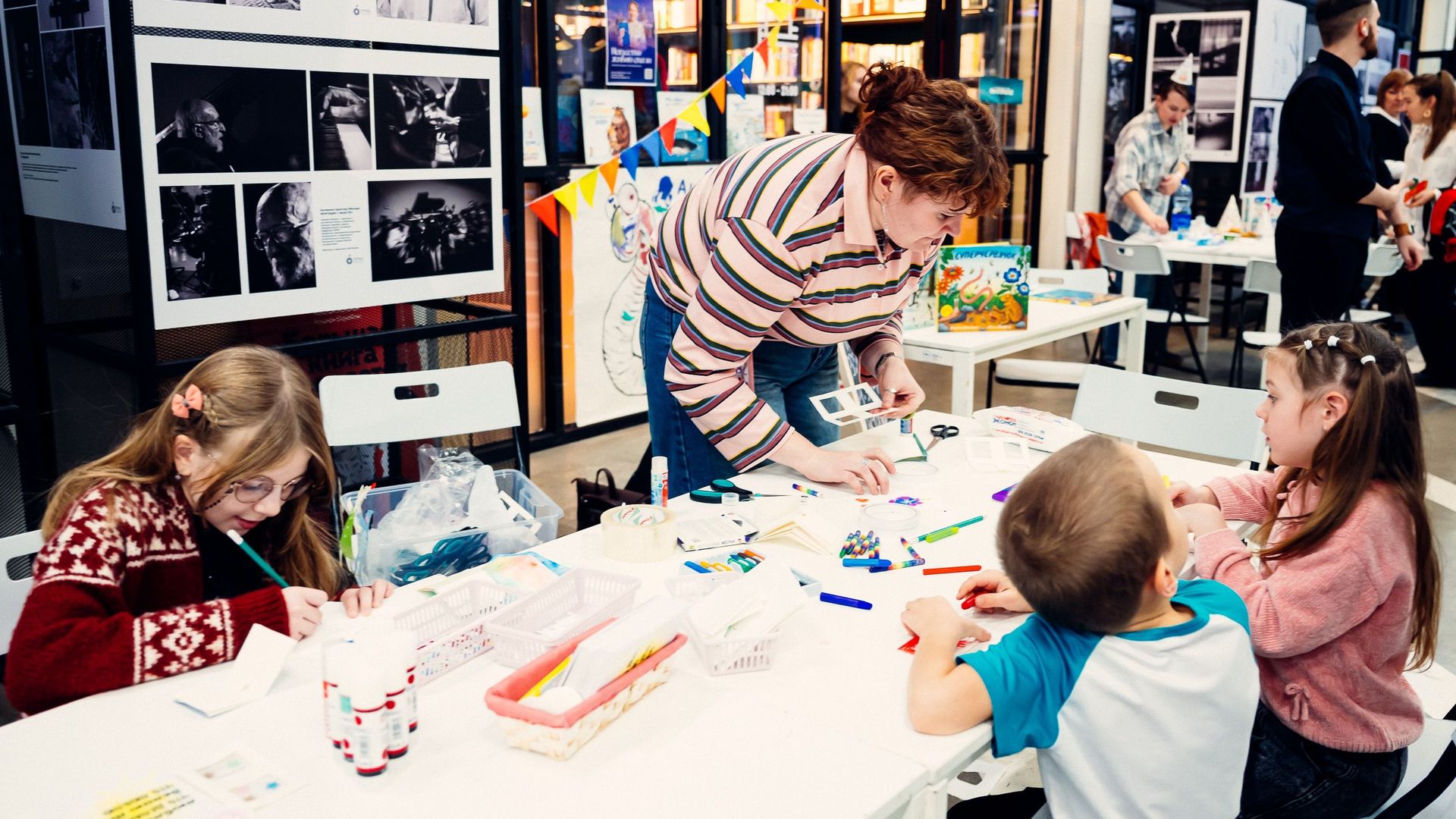 День Октава_Ю: мастер-класс по созданию закладки